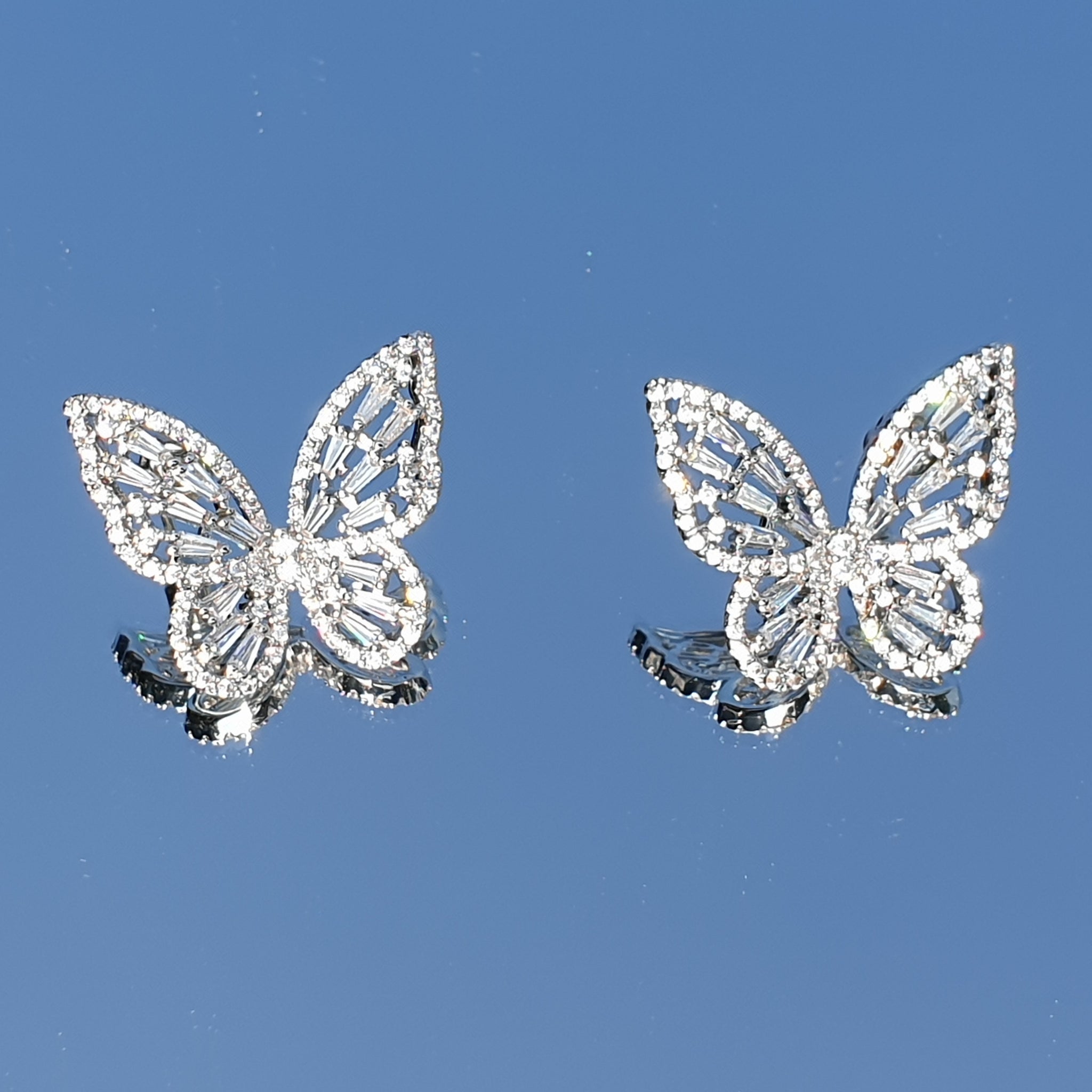 Papillon Ohrringe - silberne Schmetterling-Ohrringe mit Zirkonia