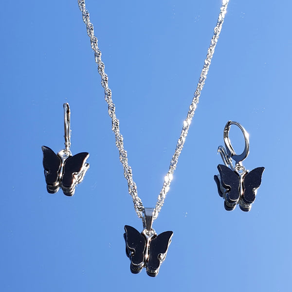Conjunto mariposa pequeña - collar de acero inoxidable con pendientes