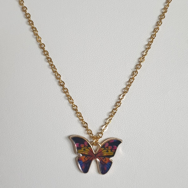 Mariposa de fantasía - collares de acero inoxidable en diferentes colores