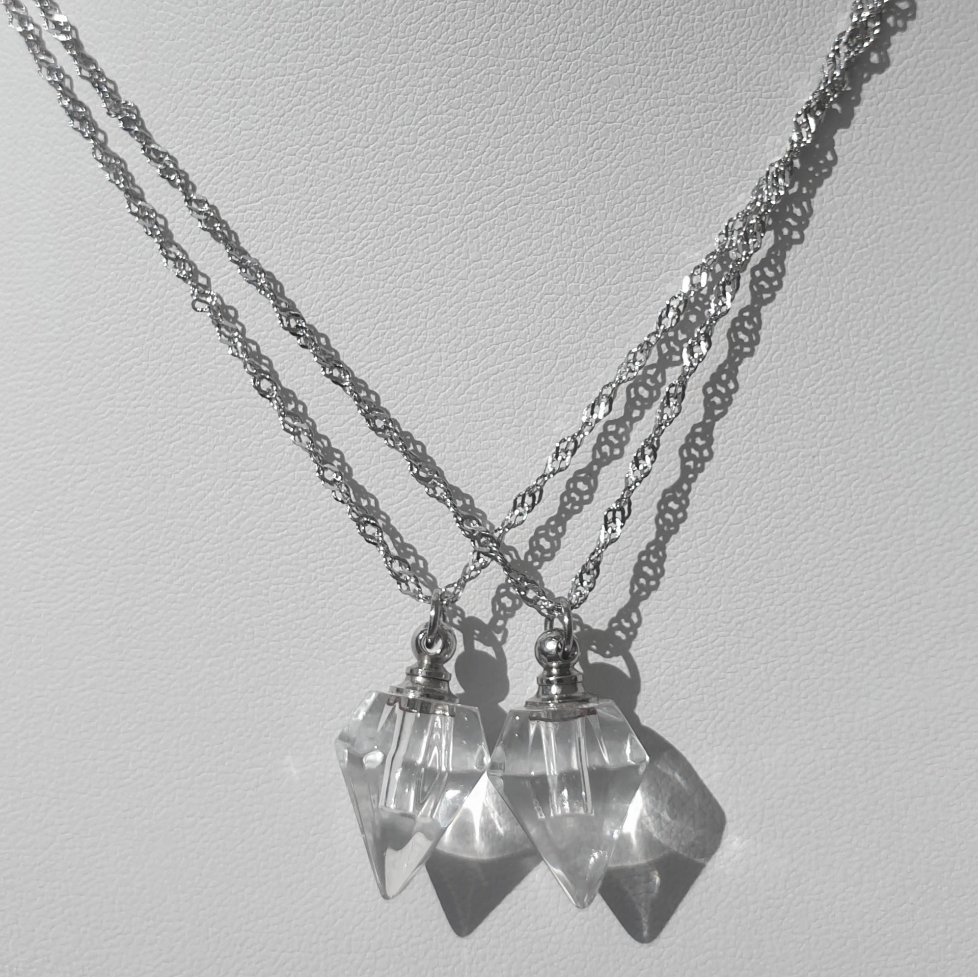 <transcy>Avocado necklaces made of stainless steel</transcy>