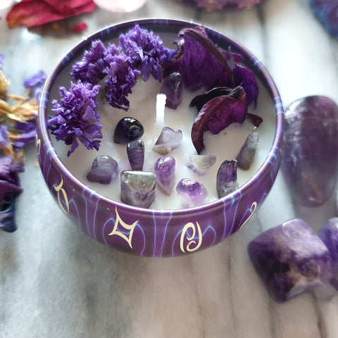 Zodiac sign scented candle with necklace and energy tip pendant - amethyst