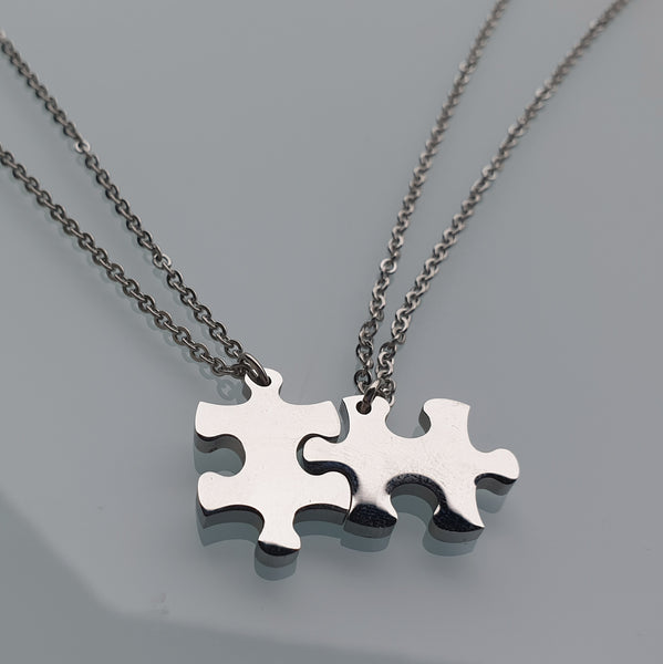 Matching friendship chain puzzle for 2 3 4 or 5 friends