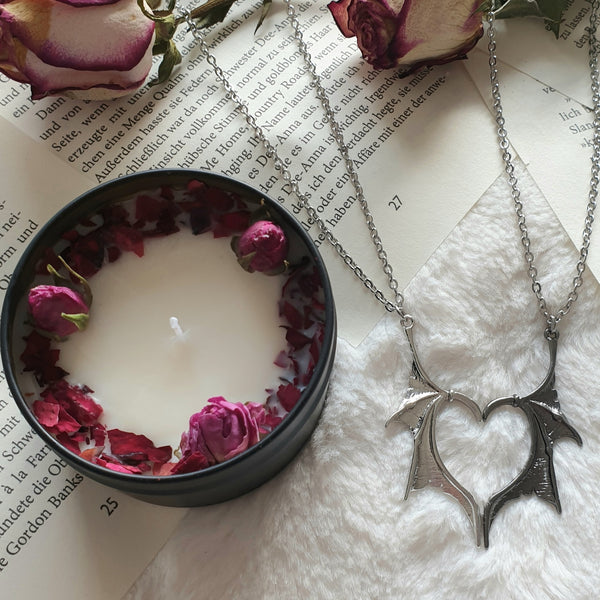 Hidden message message candle - roses